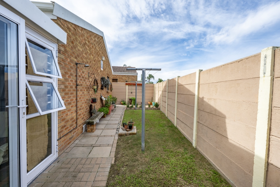 3 Bedroom Property for Sale in De Oude Spruit Western Cape